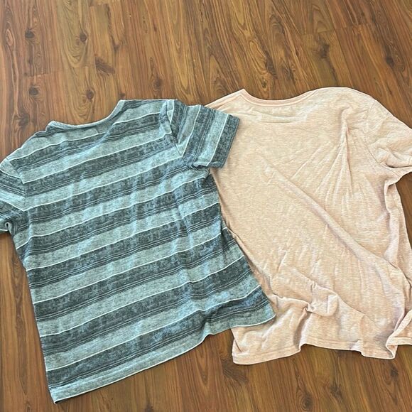 2 men's large T-shirts Goodfellow Alfani gray striped peach size large - Picture 5 of 5